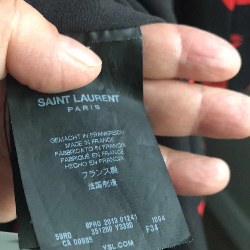 NWOT Saint Laurent Black and Red Lip Print Wrap Dress - Picture 12 of 12